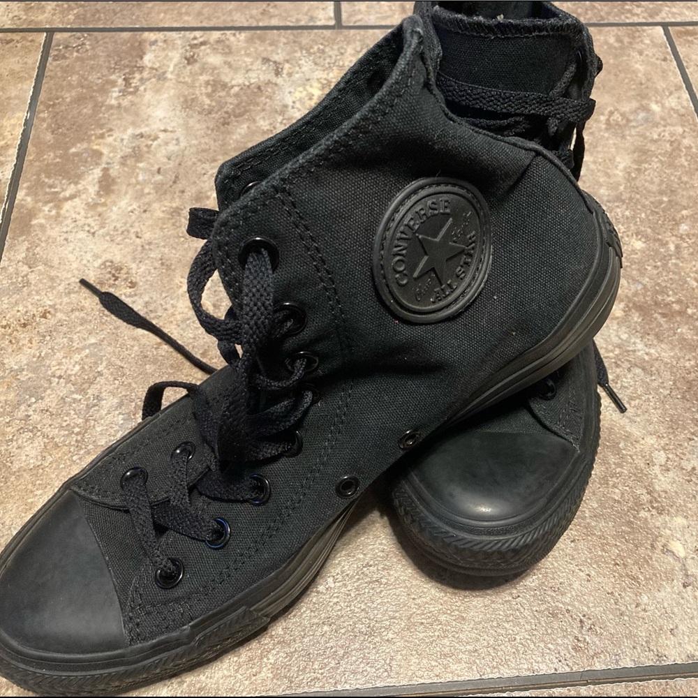 Converse All Star Sneakers Unisex 8 in Mens 10 in womens